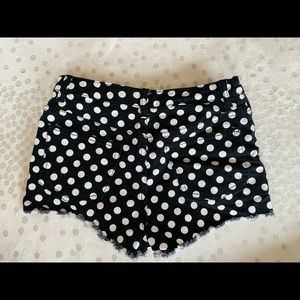 Victoria’s Secret London Jean sz 6 highrise short black and white polkadot short